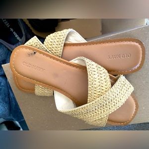 Women’s sandals